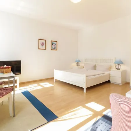 아파트 Gaestehaus Fortuna *