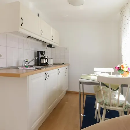 Gaestehaus Fortuna 아파트 *