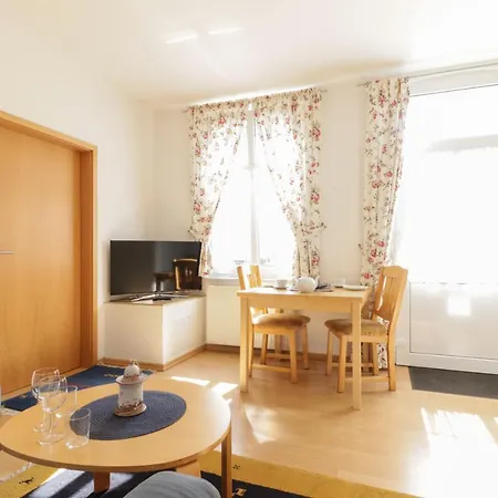 아파트 Gaestehaus Fortuna